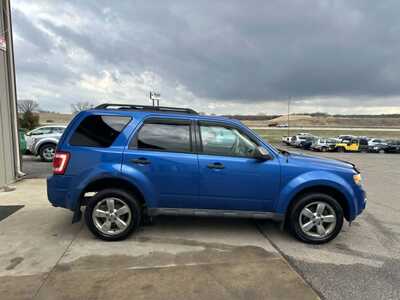2011 Ford Escape, $2999. Photo 10