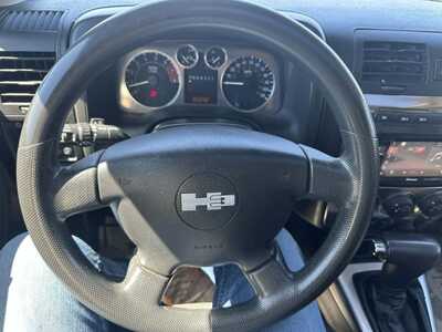 2009 Hummer H3, $3999. Photo 5