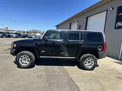 2009 Hummer H3, $3999. Photo 9