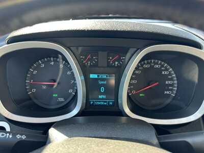 2013 Chevrolet Equinox, $3999. Photo 4