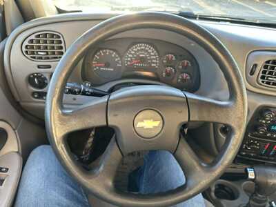 2006 Chevrolet TrailBlazer, $3999. Photo 5