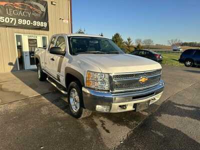 2013 Chevrolet 1500 Ext Cab, $8500. Photo 3