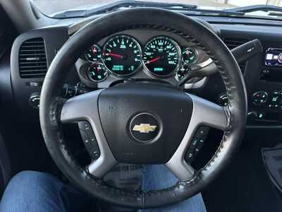 2013 Chevrolet 1500 Ext Cab, $8500. Photo 5