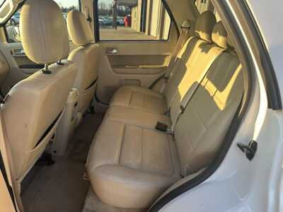 2010 Ford Escape, $3999. Photo 8