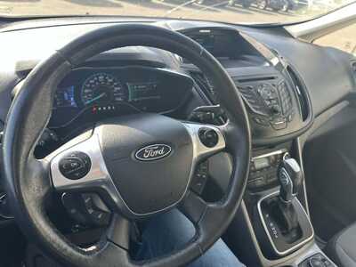 2014 Ford C-MAX, $3500. Photo 11