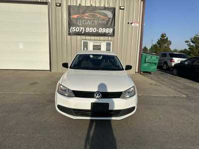 2012 Volkswagen Jetta, $2700. Photo 2