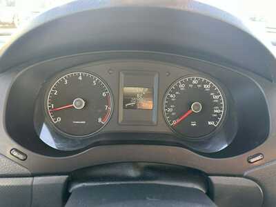 2012 Volkswagen Jetta, $2700. Photo 4