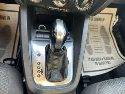 2012 Volkswagen Jetta, $2700. Photo 6