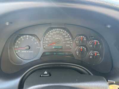 2005 Chevrolet TrailBlazer EXT, $3999. Photo 4