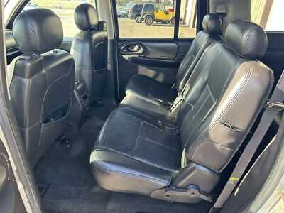 2005 Chevrolet TrailBlazer EXT, $3999. Photo 8