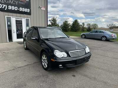 2007 Mercedes-Benz C-Class, $2200. Photo 3