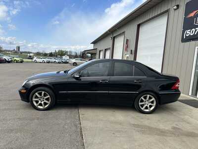 2007 Mercedes-Benz C-Class, $2200. Photo 9