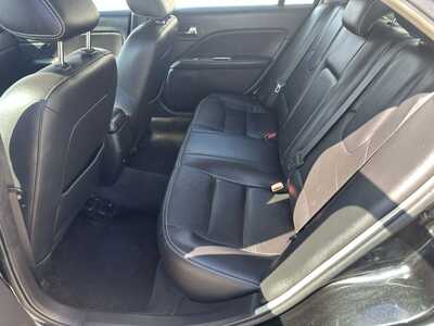 2011 Ford Fusion, $3500. Photo 8