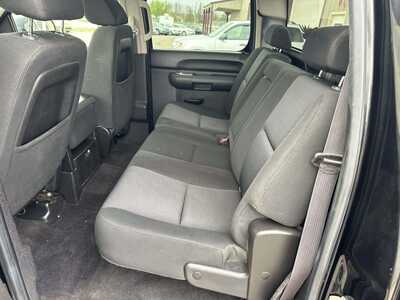 2010 Chevrolet 1500 Crew Cab, $4999. Photo 8