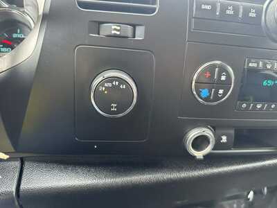 2011 GMC 1500 Ext Cab, $3999. Photo 12