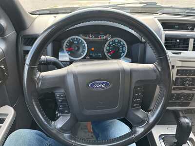 2011 Ford Escape, $2800. Photo 5