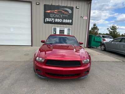 2011 Ford Mustang, $6500. Photo 2