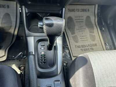2004 Toyota RAV4, $2200. Photo 6