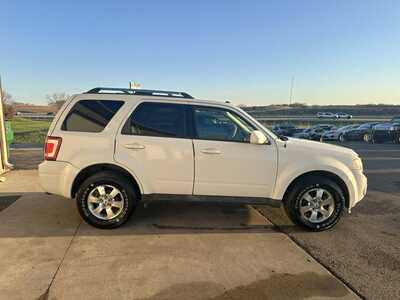 2010 Ford Escape, $3600. Photo 10