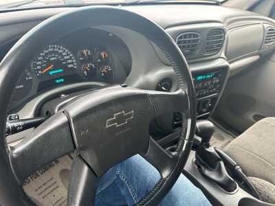 2002 Chevrolet TrailBlazer, $3500. Photo 10