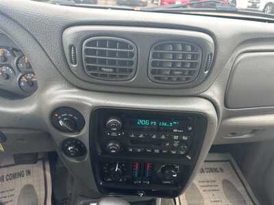 2002 Chevrolet TrailBlazer, $3500. Photo 11