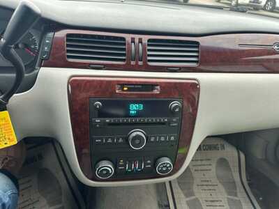 2008 Chevrolet Impala, $3999. Photo 11