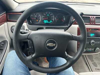 2008 Chevrolet Impala, $3999. Photo 5