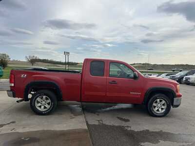 2011 GMC 1500 Ext Cab, $3999. Photo 9