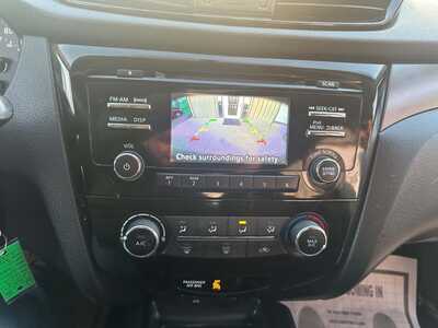 2018 Nissan Rogue, $4999. Photo 6