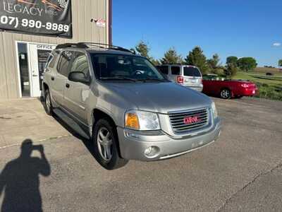 2006 GMC Envoy XL, $3500. Photo 3