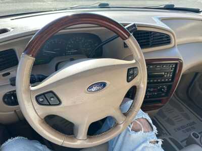 2002 Ford Windstar, $2400. Photo 11