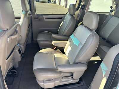 2002 Ford Windstar, $2400. Photo 7