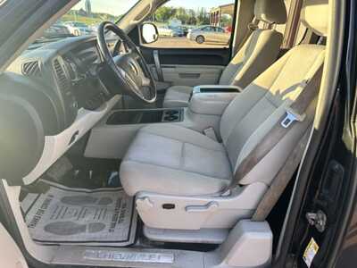 2011 Chevrolet 1500 Ext Cab, $4500. Photo 6