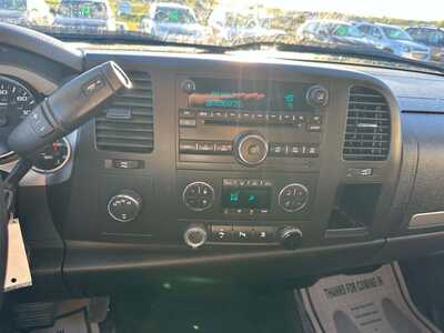 2011 Chevrolet 1500 Ext Cab, $5500. Photo 11