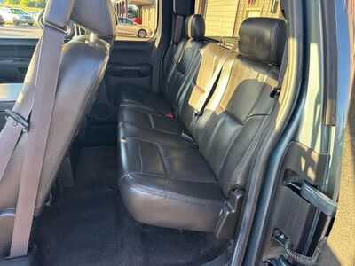 2011 Chevrolet 1500 Ext Cab, $5500. Photo 7