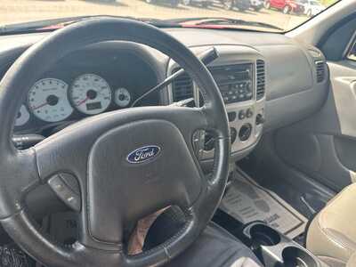2003 Ford Escape, $2500. Photo 10