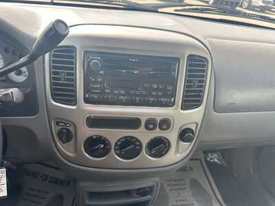 2003 Ford Escape, $2500. Photo 11