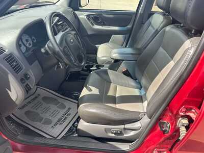 2003 Ford Escape, $2500. Photo 6