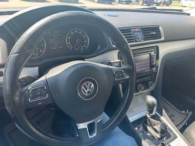 2013 Volkswagen Passat, $2300. Photo 11