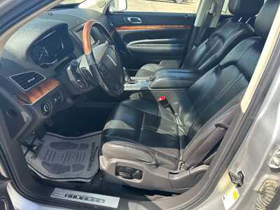 2013 Lincoln MKT, $4999. Photo 8