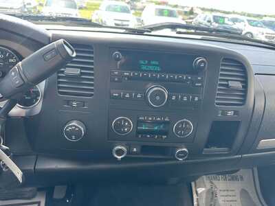 2011 Chevrolet 1500 Crew Cab, $4500. Photo 11