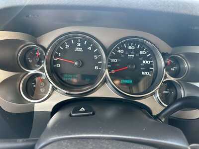 2011 Chevrolet 1500 Crew Cab, $4500. Photo 4