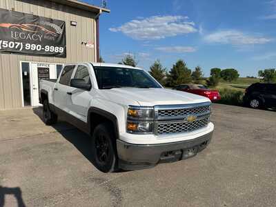 2014 Chevrolet 1500 Crew Cab, $5999. Photo 3