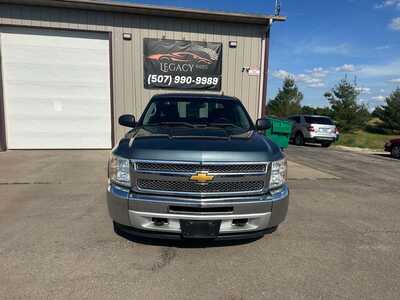 2013 Chevrolet SILVERADO 1500, $5500. Photo 2