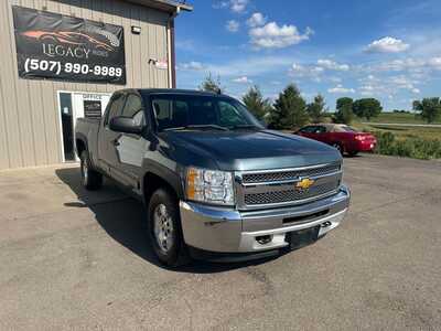 2013 Chevrolet SILVERADO 1500, $5500. Photo 3