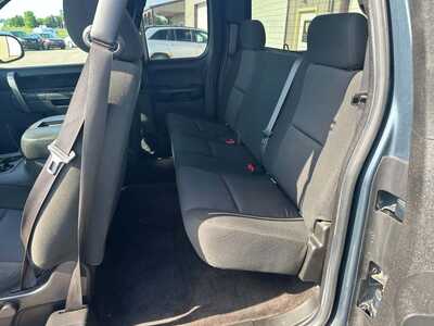 2013 Chevrolet SILVERADO 1500, $5500. Photo 7