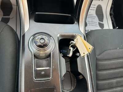 2017 Ford Fusion, $5999. Photo 7