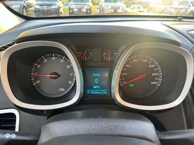 2012 Chevrolet Equinox, $1800. Photo 4