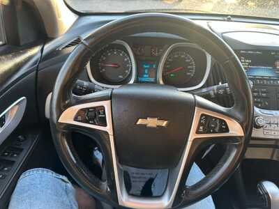 2012 Chevrolet Equinox, $1800. Photo 5