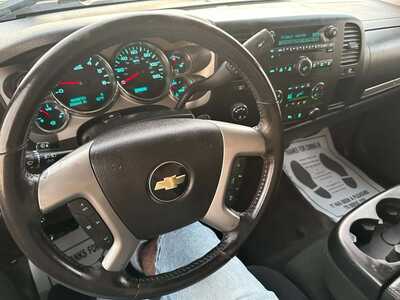 2013 Chevrolet SILVERADO 1500, $3999. Photo 10